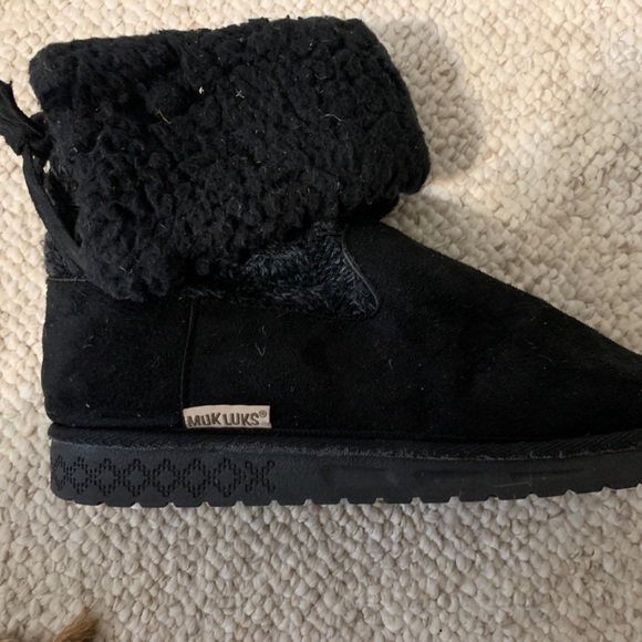 Black Muk Luks size 7 cozy foldable boots - Picture 5 of 6